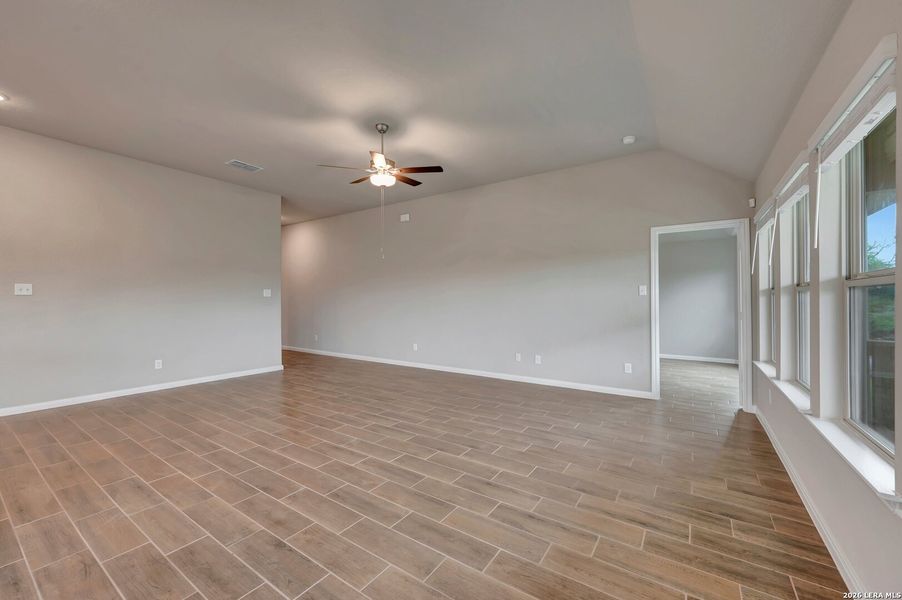 Spacious, unfurnished interior of a new home in Chaparral Ranch, Floresville (Image 26). Spacious, unfurnished interior of a new home in Chaparral Ranch, Floresville (Image 26).