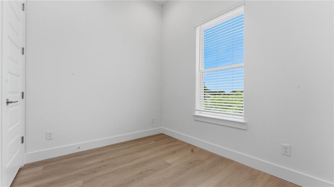 Spacious, unfurnished interior of a new home in , Dallas (Image 20). Spacious, unfurnished interior of a new home in , Dallas (Image 20).