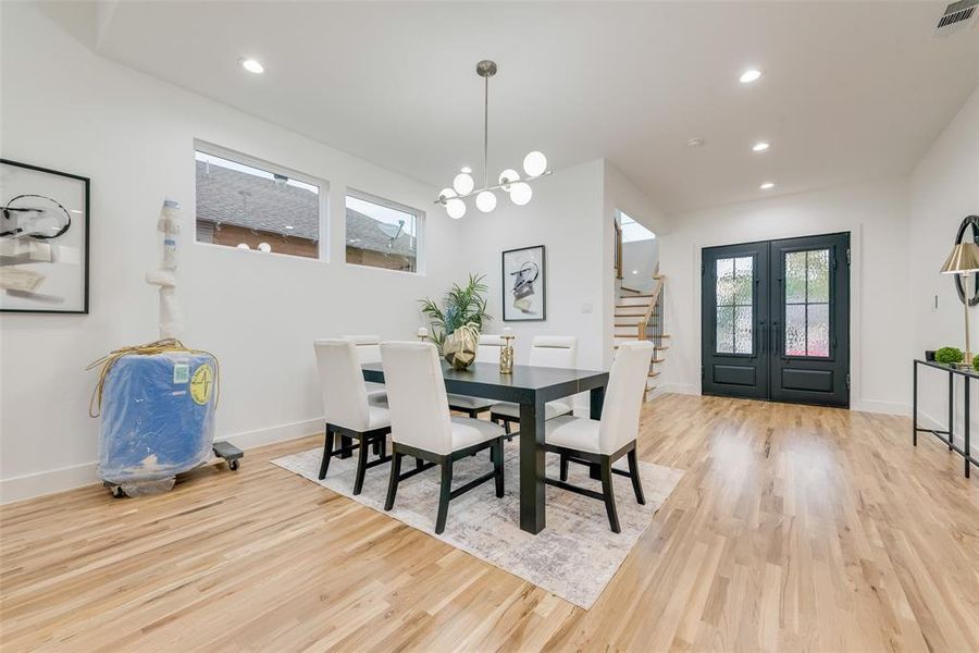 Furnished interior view inside a new home in , Dallas (Image 35).