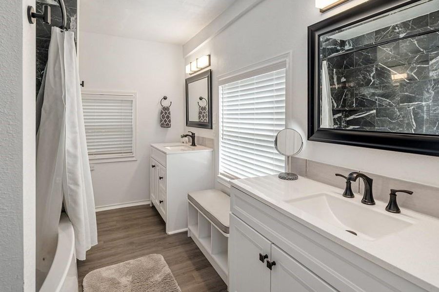 Furnished interior view inside a new home in , Gun Barrel City (Image 22).