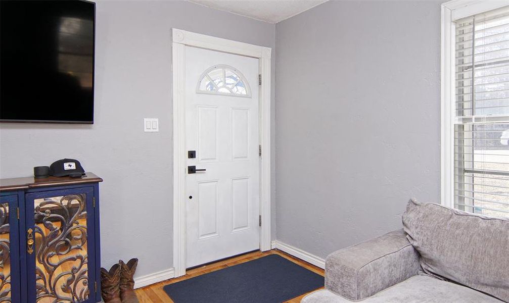 Furnished interior view inside a new home in , Weatherford (Image 5).