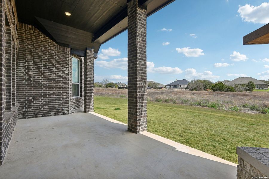 Exterior details and patio area of a home in Waldsanger, New Braunfels (Image 27).