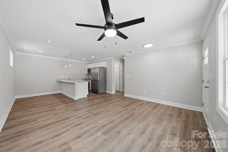 Spacious, unfurnished interior of a new home in , Hickory (Image 28).