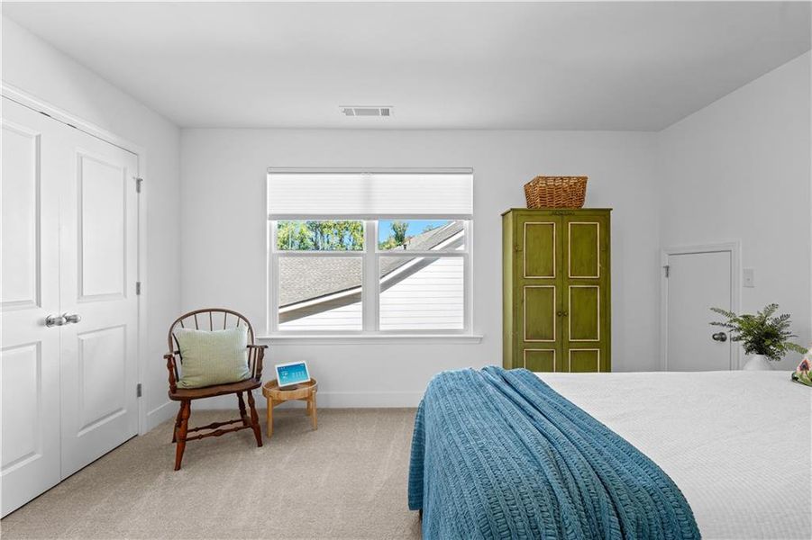 Furnished interior view inside a new home in Candleberry Place, Sharpsburg (Image 40).
