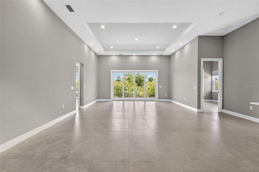 Spacious, unfurnished interior of a new home in , Port Charlotte (Image 53).