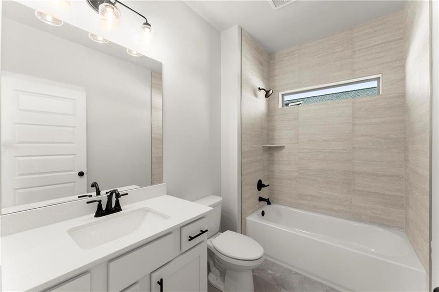 Furnished interior view inside a new home in , Jefferson (Image 14).