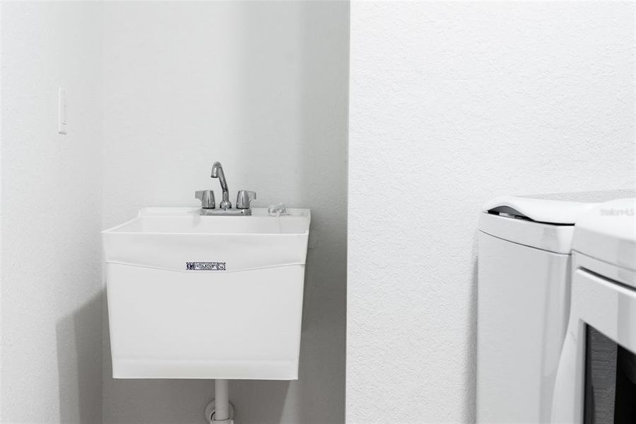 Close-up of interior finishes inside a home in , Port Charlotte (Image 19).