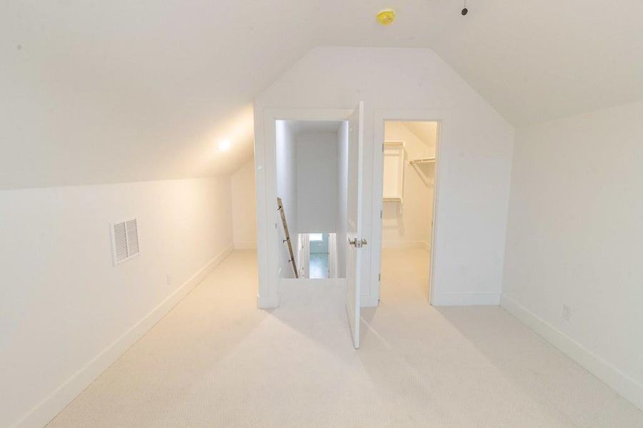 Spacious, unfurnished interior of a new home in , Godley (Image 15).