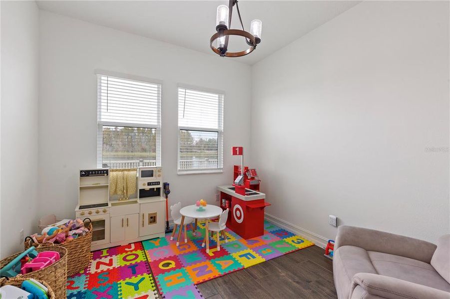 Furnished interior view inside a new home in , Land O' Lakes (Image 7).