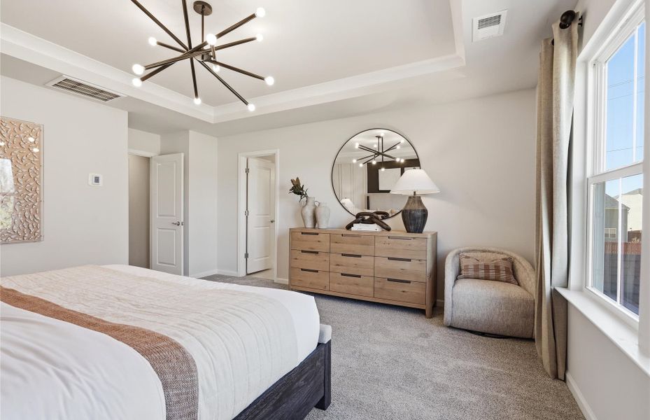 Representative furnished interior of a home built from the Valen by Pulte Homes in Harrington, Greenville (Image 8).