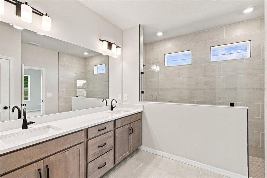 Furnished interior view inside a new home in Southwind – Executive Series, Plant City (Image 5).