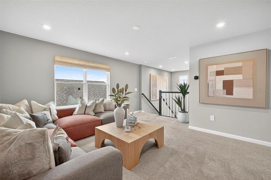 Furnished interior view inside a new home in Pasadena Ridge Master, Dade City (Image 4).