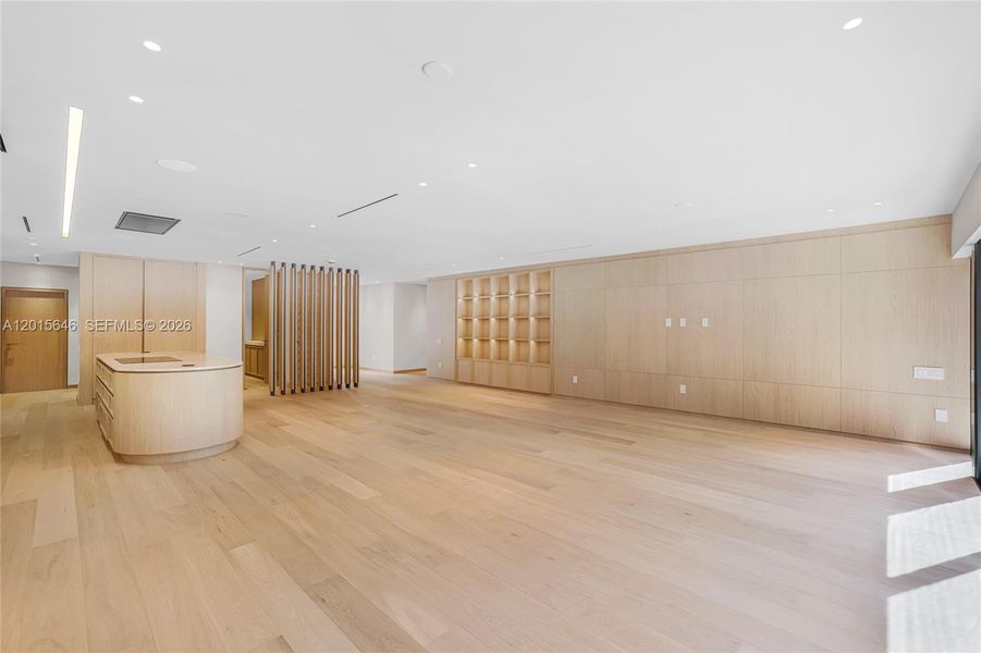 Spacious, unfurnished interior of a new home in , Miami (Image 57). Spacious, unfurnished interior of a new home in , Miami (Image 57).