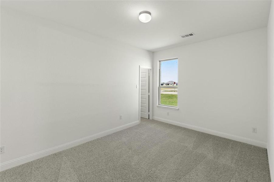 Spacious, unfurnished interior of a new home in Heritage, McLendon-Chisholm (Image 17).