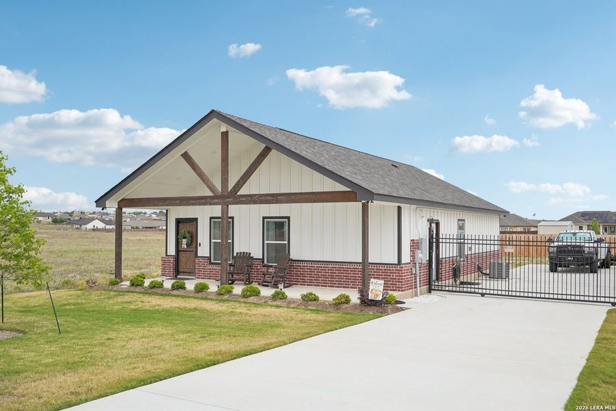 Community amenities in , La Vernia (Image 34).