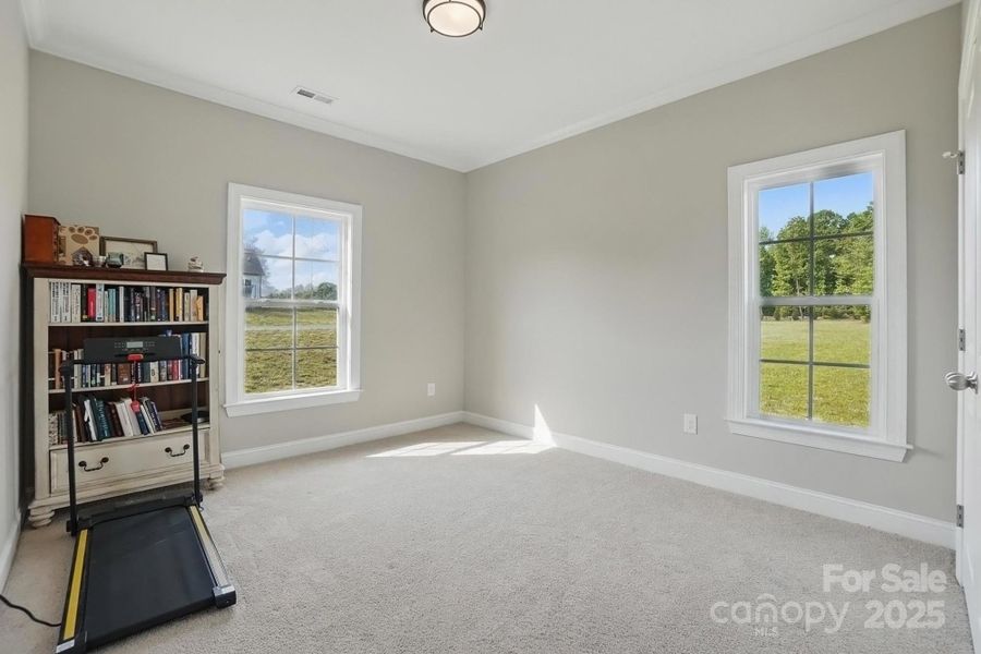 Image 46 of a home in .