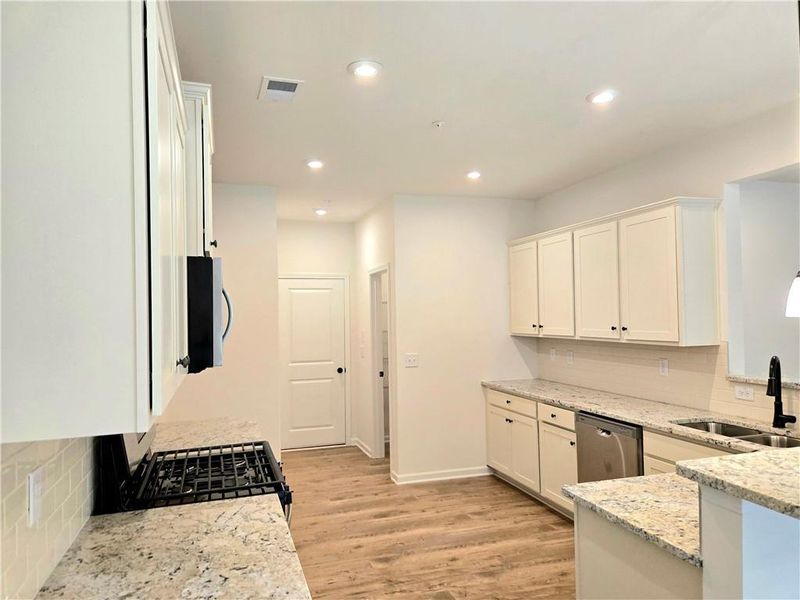 Furnished interior view inside a new home in Park View Reserve, Mableton (Image 4). Furnished interior view inside a new home in Park View Reserve, Mableton (Image 4).