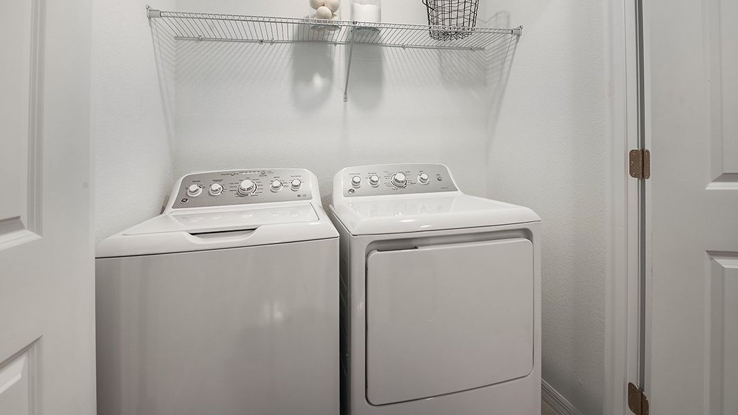 Furnished interior view inside a new home in Vinterra Townhomes, Nokomis (Image 9).