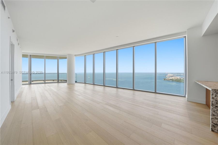 Spacious, unfurnished interior of a new home in , Miami (Image 13).