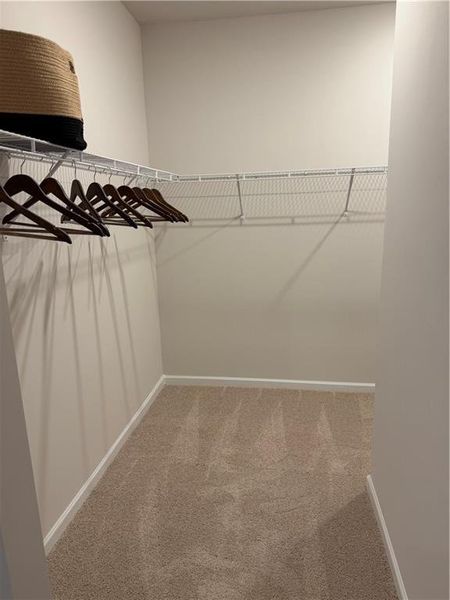 Spacious, unfurnished interior of a new home in Villages at Cedar Hill, Dallas (Image 15).