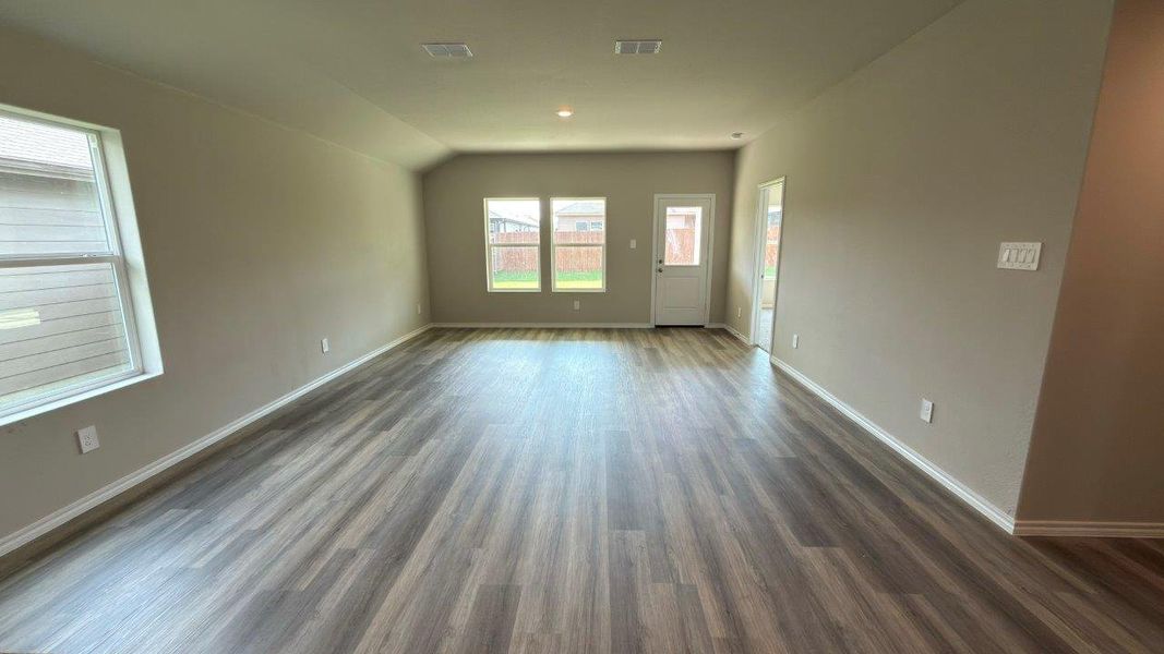 Spacious, unfurnished interior of a new home in Lonestar at Liberty Trails, Fort Worth (Image 10). Spacious, unfurnished interior of a new home in Lonestar at Liberty Trails, Fort Worth (Image 10).