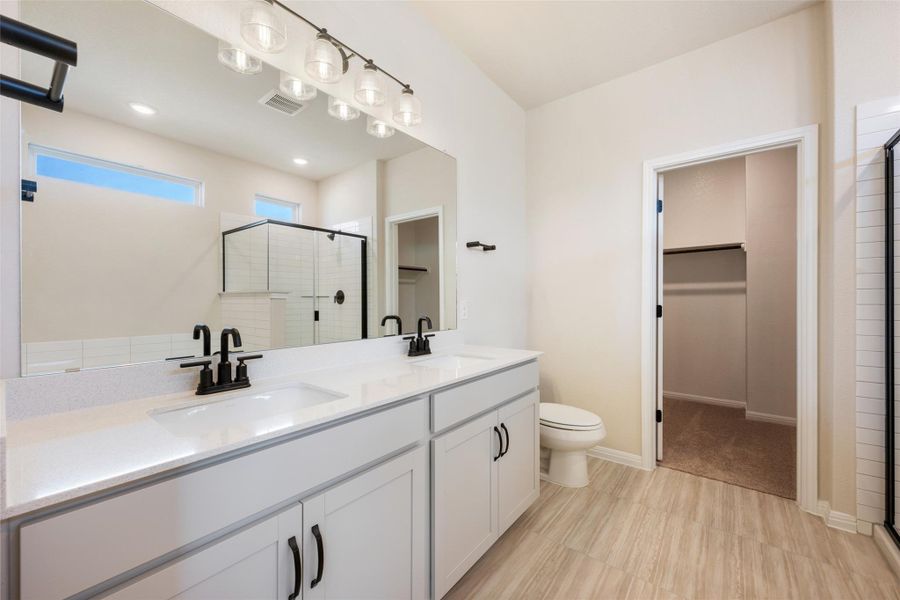 Representative images and renderings are for illustrative purposes. Actual structural options and design finishes of home may vary.