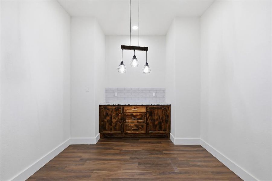 Spacious, unfurnished interior of a new home in , Granbury (Image 17). Spacious, unfurnished interior of a new home in , Granbury (Image 17).