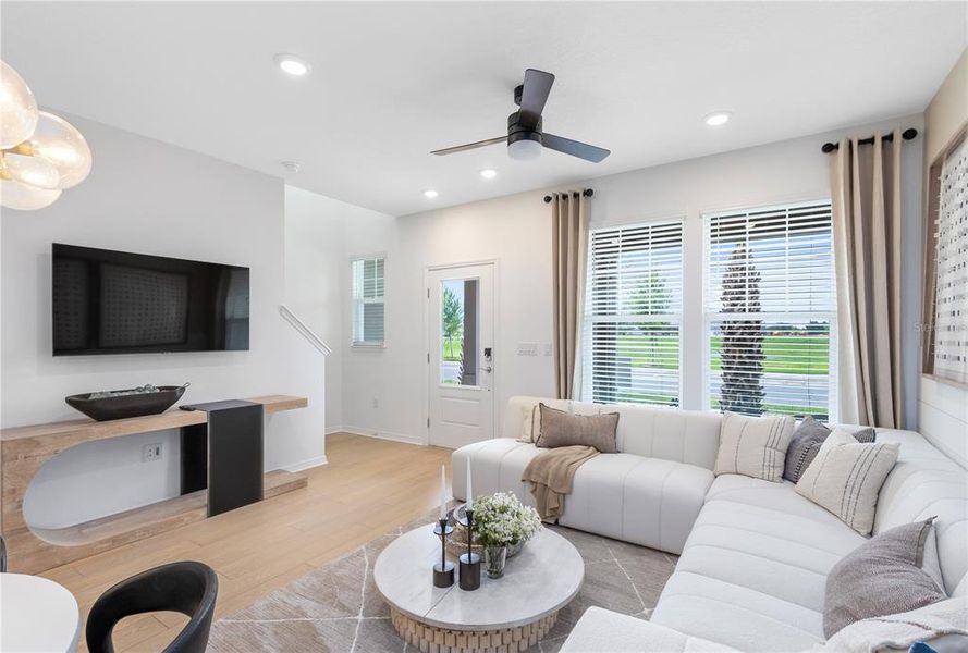 Furnished interior view inside a new home in Tohoqua, Kissimmee (Image 10). Furnished interior view inside a new home in Tohoqua, Kissimmee (Image 10).