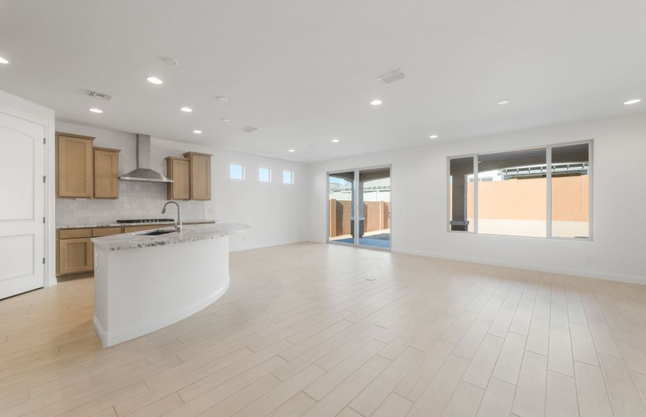 Image 20 of a home in Sun City Festival.