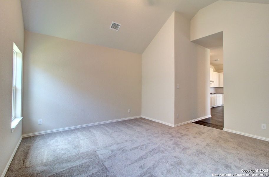 Spacious, unfurnished interior of a new home in Veranda, San Antonio (Image 14). Spacious, unfurnished interior of a new home in Veranda, San Antonio (Image 14).