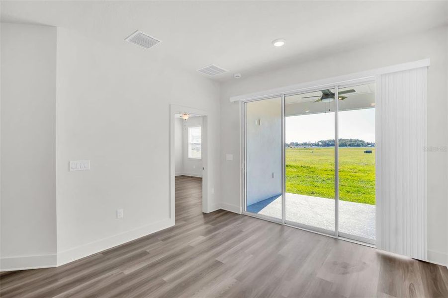 Spacious, unfurnished interior of a new home in Emerald Fields, Hudson (Image 43).