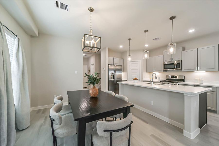 Photos are sample images from a previously built home with the same floor plan. Finishes and fixtures in the current home have been upgraded and may vary. Photos are sample images from a previously built home with the same floor plan. Finishes and fixtures in the current home have been upgraded and may vary.