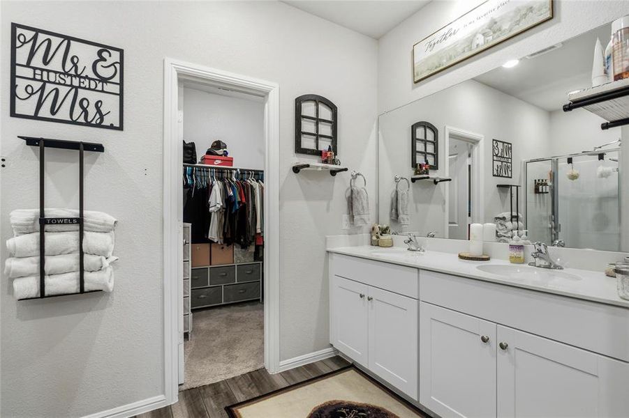 Furnished interior view inside a new home in Forest Park, Princeton (Image 14).
