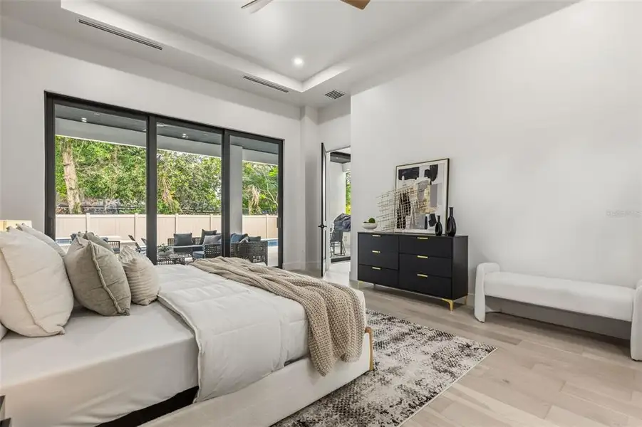 Furnished interior view inside a new home in , Winter Park (Image 12).