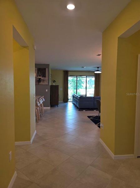 Spacious, unfurnished interior of a new home in , Port Charlotte (Image 19).