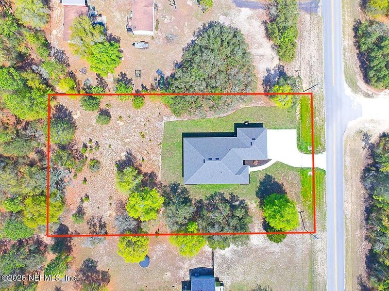 Image 32 of a home in . Image 32 of a home in .