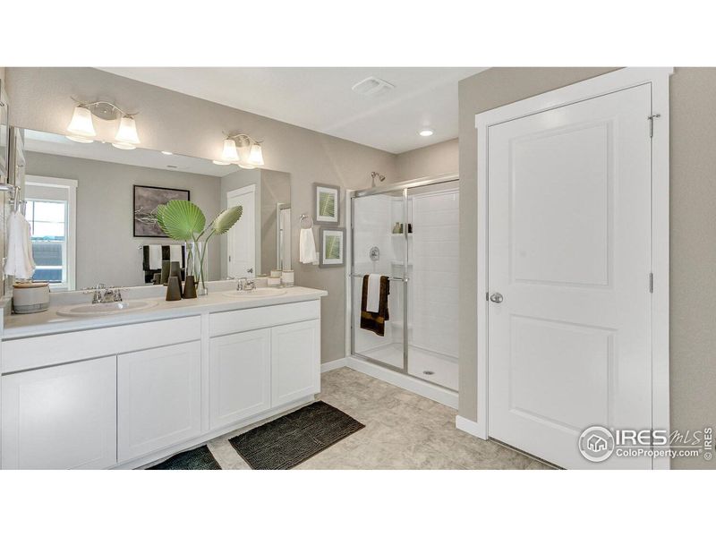 Furnished interior view inside a new home in Tailholt, Severance (Image 7).