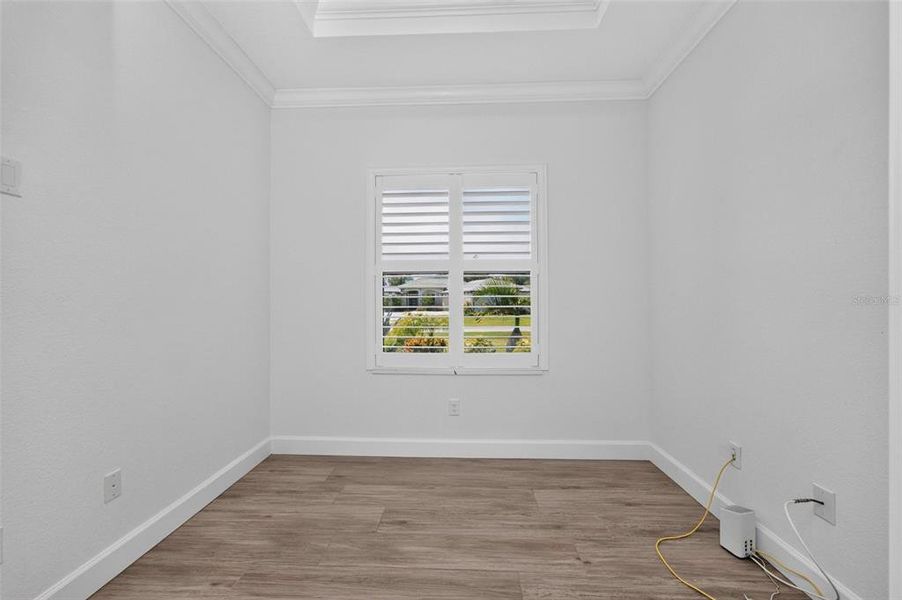 Spacious, unfurnished interior of a new home in , Rotonda West (Image 21).