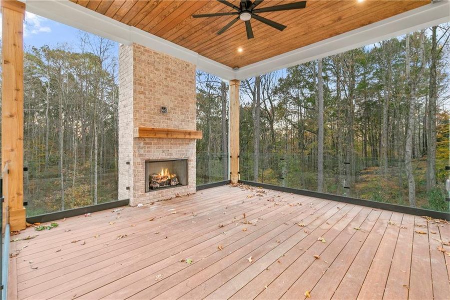 Exterior details and patio area of a home in , Johns Creek (Image 4).