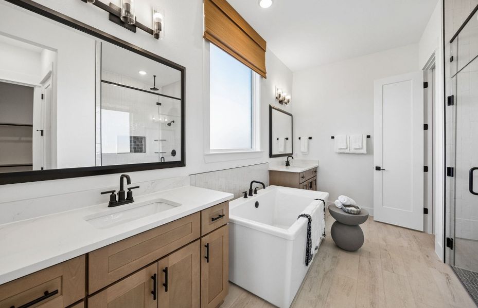 Representative furnished interior of a home built from the Ferris by Pulte Homes in Ryehill, Rosenberg (Image 42).