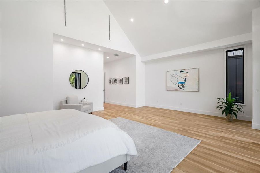 Furnished interior view inside a new home in , Dallas (Image 7). Furnished interior view inside a new home in , Dallas (Image 7).