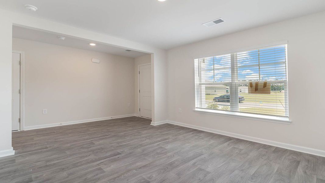 Spacious, unfurnished interior of a new home in Heritage Crossing, Conway (Image 14).
