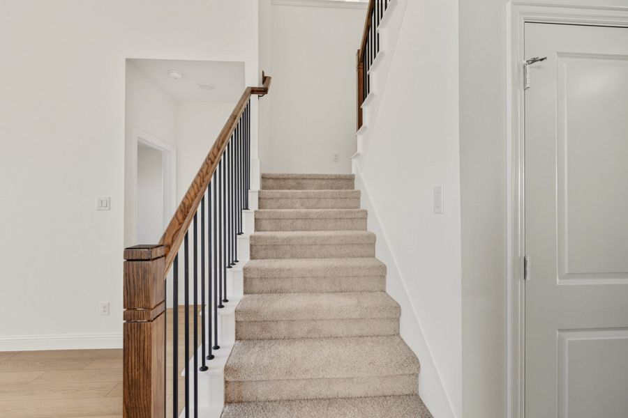 Spacious, unfurnished interior of a new home in Walden Pond, Forney (Image 8). Spacious, unfurnished interior of a new home in Walden Pond, Forney (Image 8).