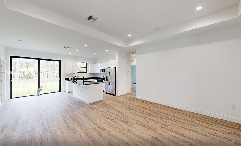 Spacious, unfurnished interior of a new home in , Lehigh Acres (Image 25). Spacious, unfurnished interior of a new home in , Lehigh Acres (Image 25).