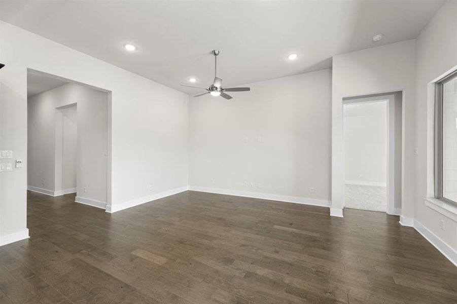 10. 2800 Andora - Family (2) 10. 2800 Andora - Family (2)