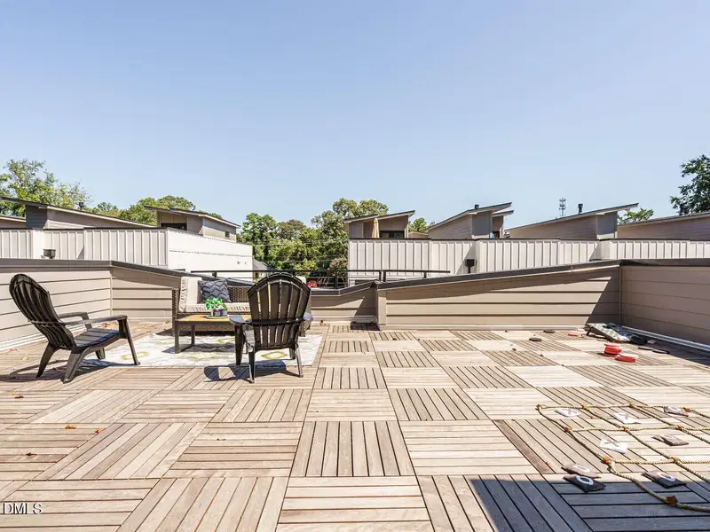 033-1280x960-rooftop-veranda