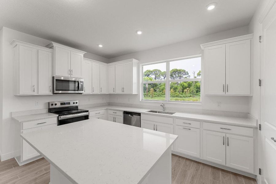 US_SEF_MARINA_LOT 24_kitchen 2