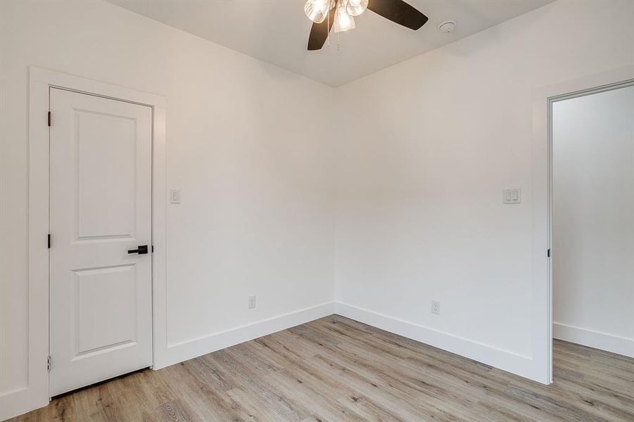 Spacious, unfurnished interior of a new home in , Fort Worth (Image 23). Spacious, unfurnished interior of a new home in , Fort Worth (Image 23).