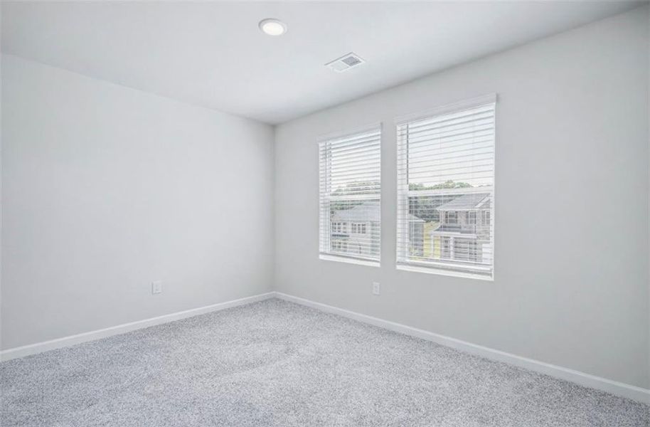 Spacious, unfurnished interior of a new home in , Covington (Image 22).