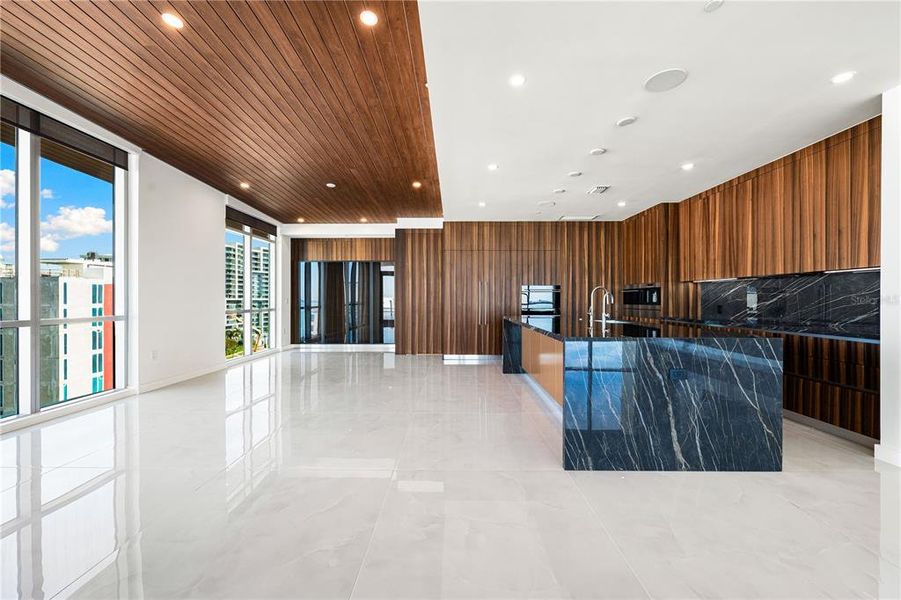 Community amenities in , Sarasota (Image 50).